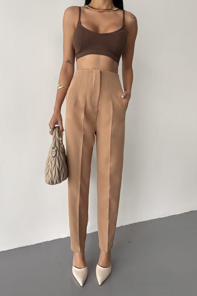 ATLAS Fabric Dart Trousers -Beige